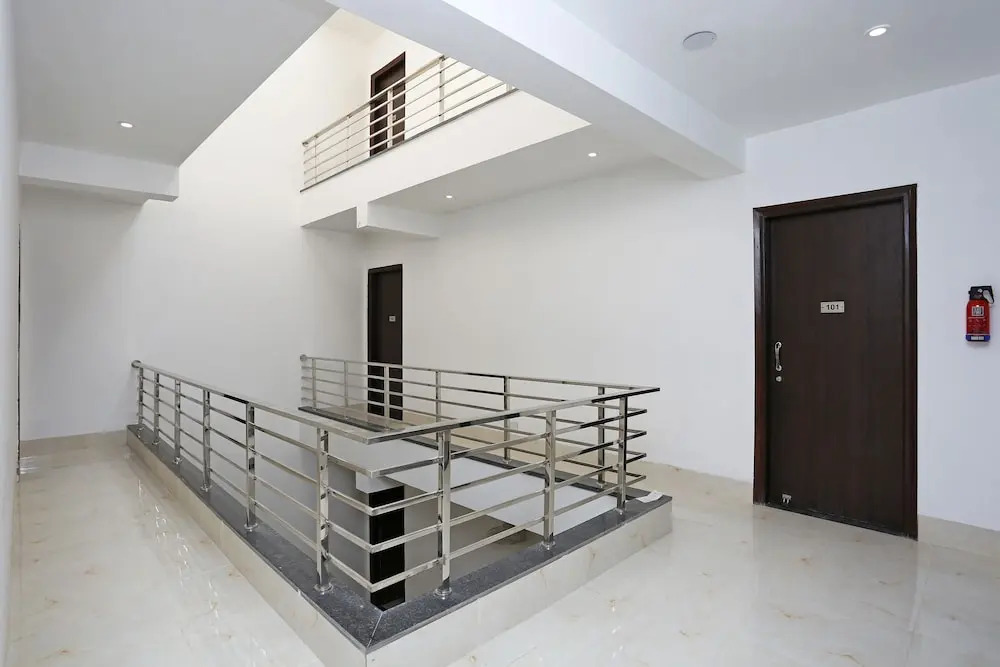 OYO 9934 Hotel Nirmal Niwas