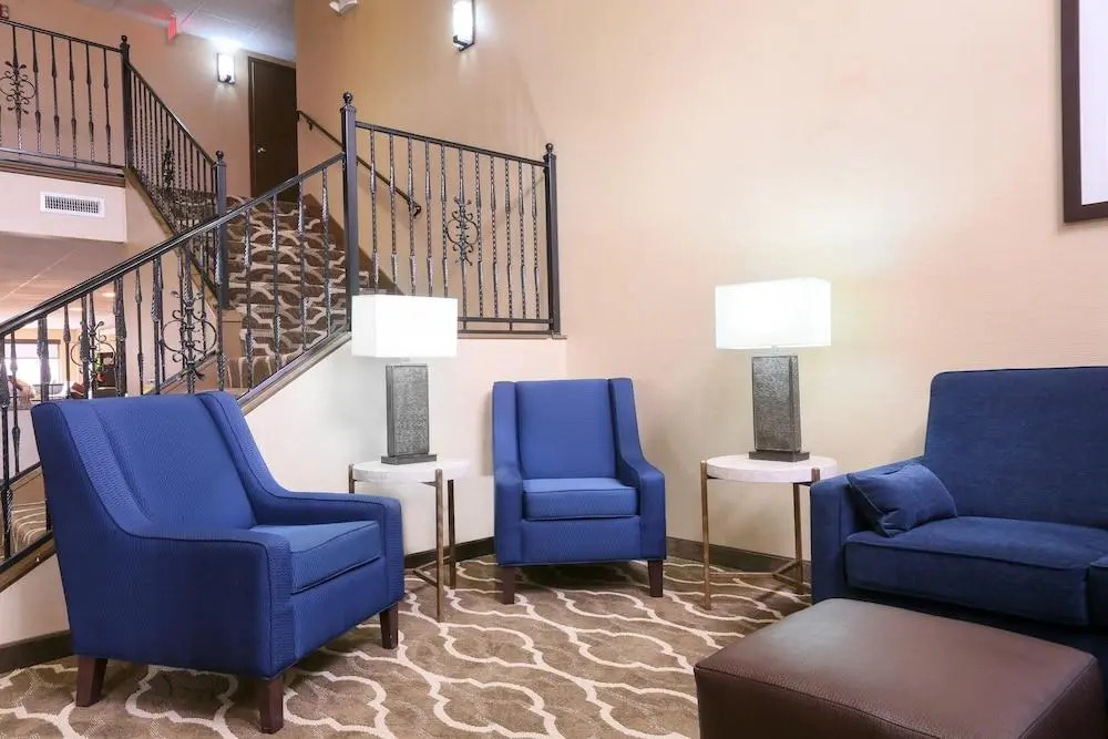 Comfort Inn And Suites