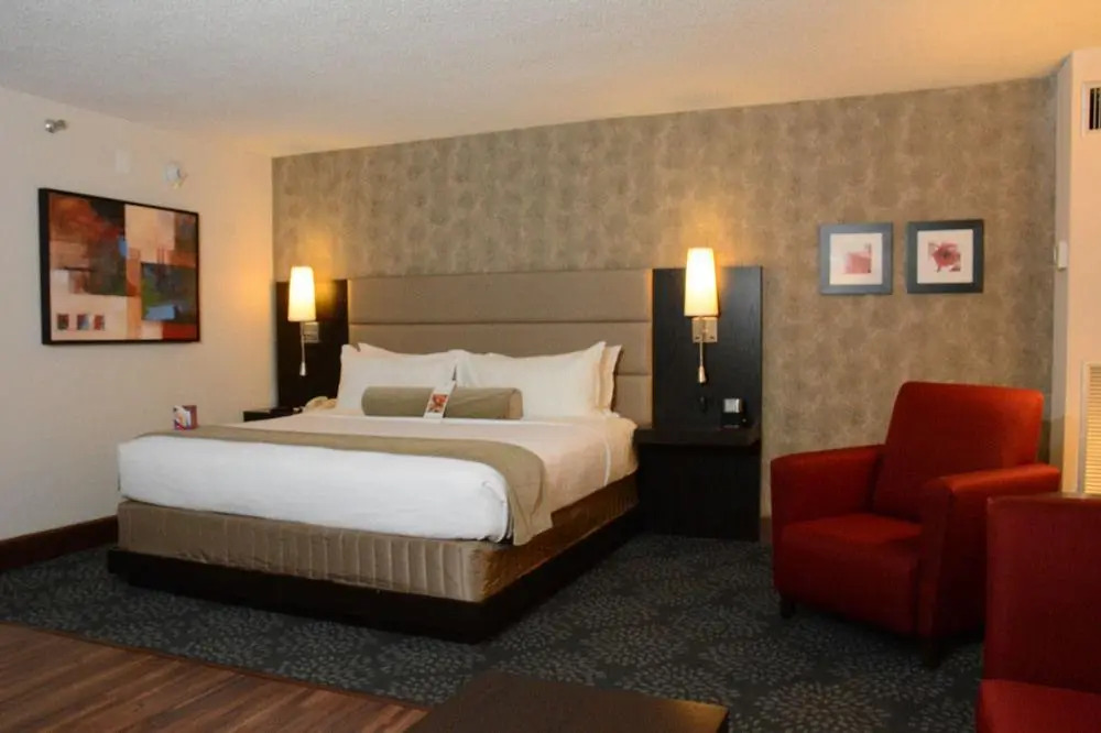 University Plaza Hotel And Conference Center