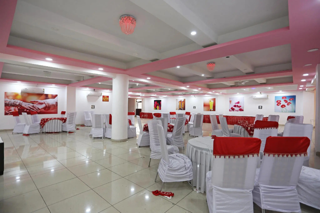 OYO 8232 Hotel KRB Paradise