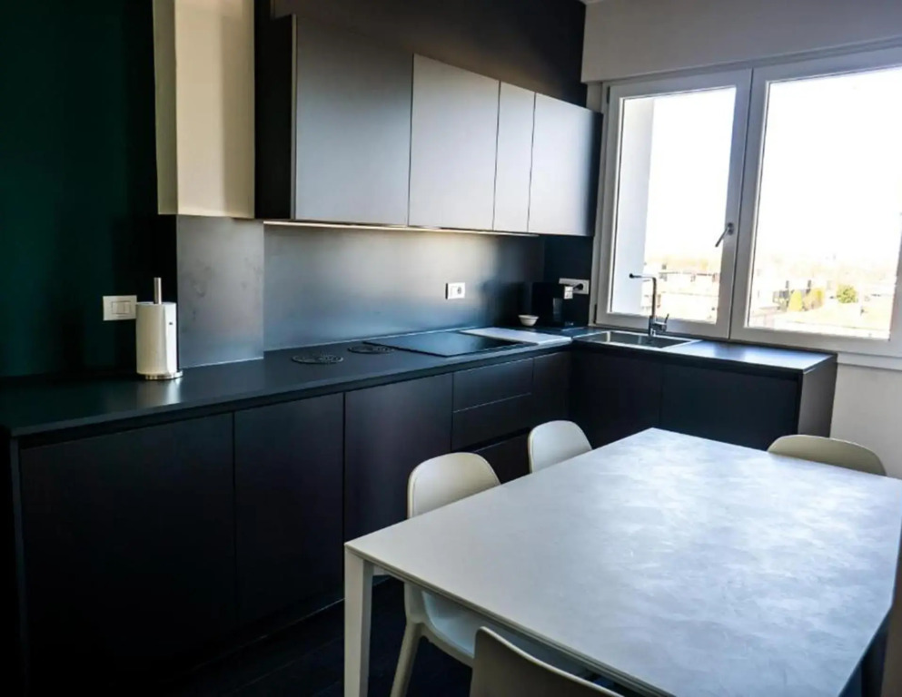 Venice Terminal Apartments & Suites