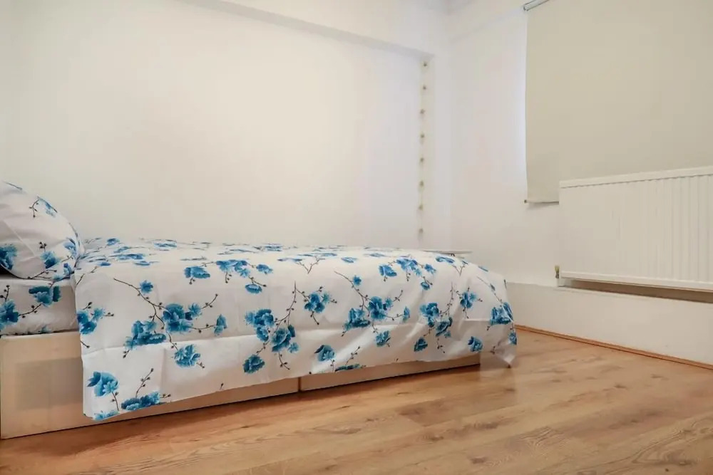 Johnson House - Deluxe Double Room - 2