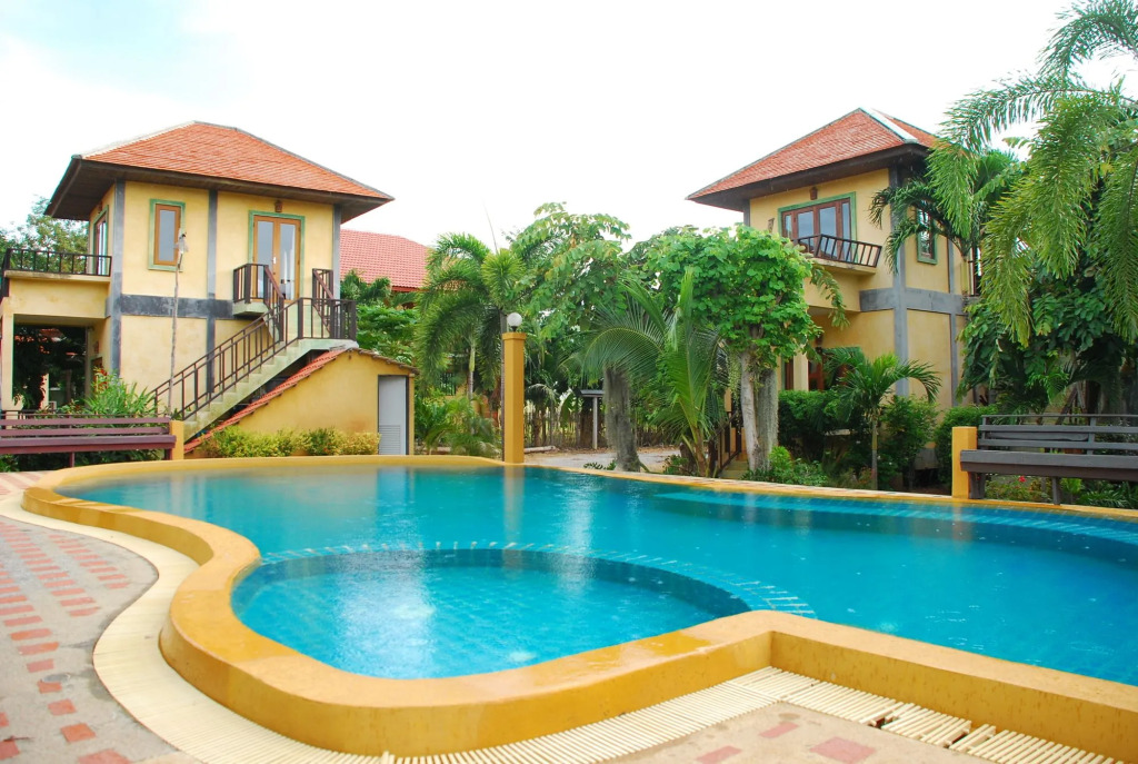 Baanbali Beach Resort