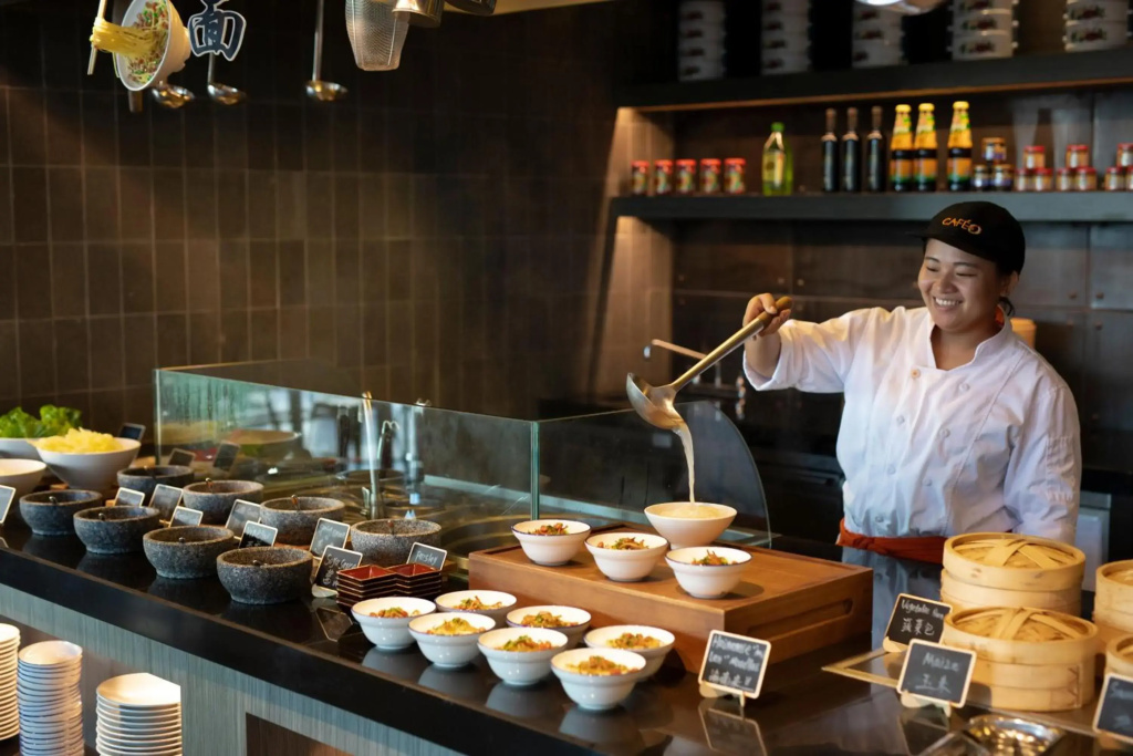 Oakwood Apartments Sanya