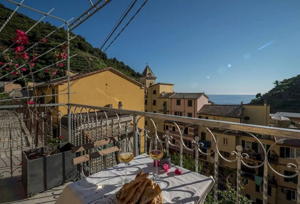Liersena Sea View Mini Villa with AC