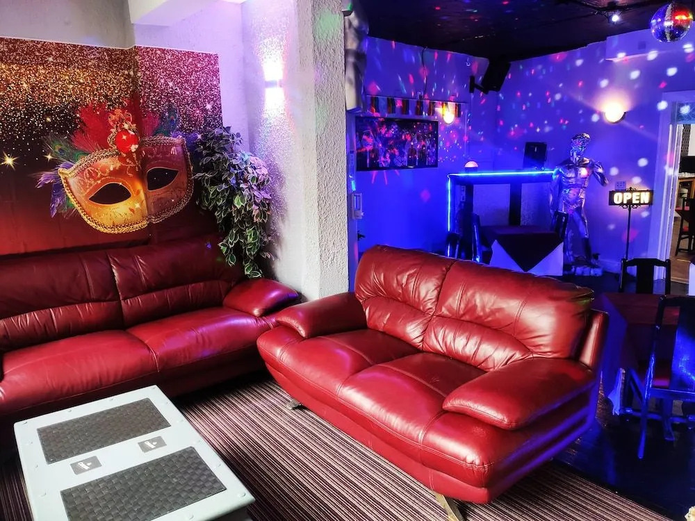Mardi Gras Hotel