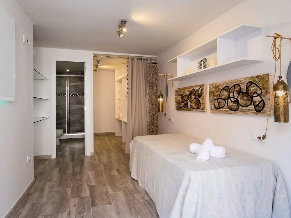 ApartUP Cabanyal Market