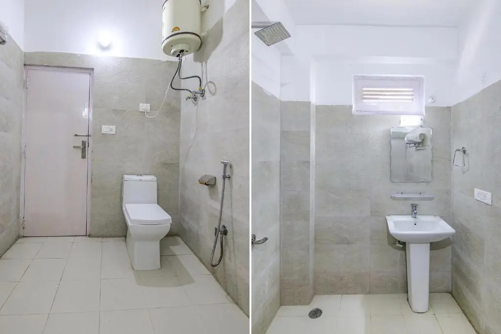 Fabhotel Royal Galaxy