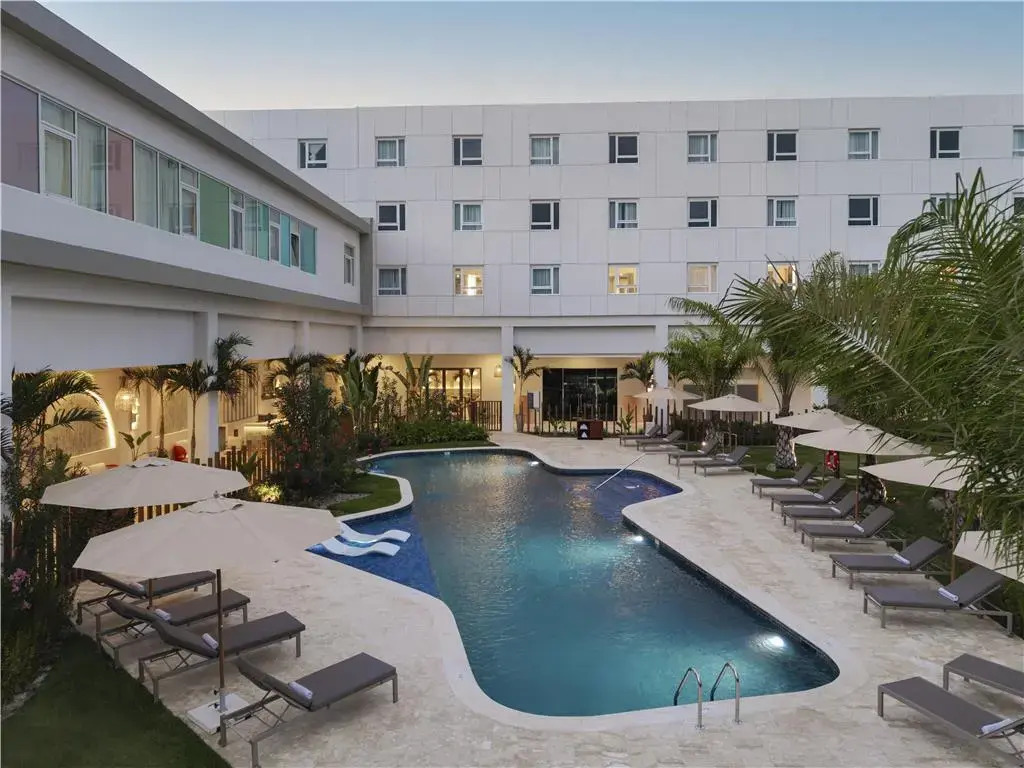 Punta Cana Aruba Pool Beach Hotel