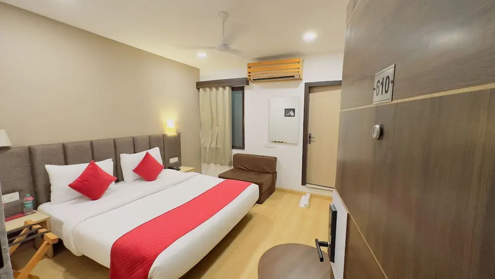 Vits Select Noida