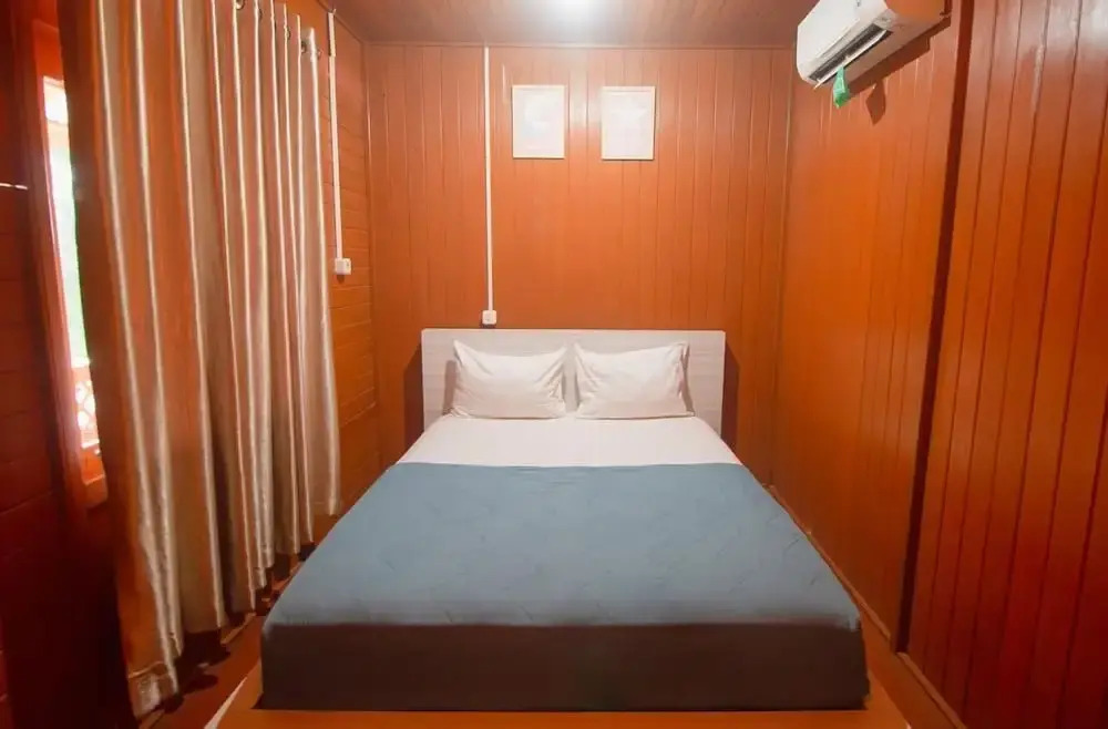 GRANADA INN PALU