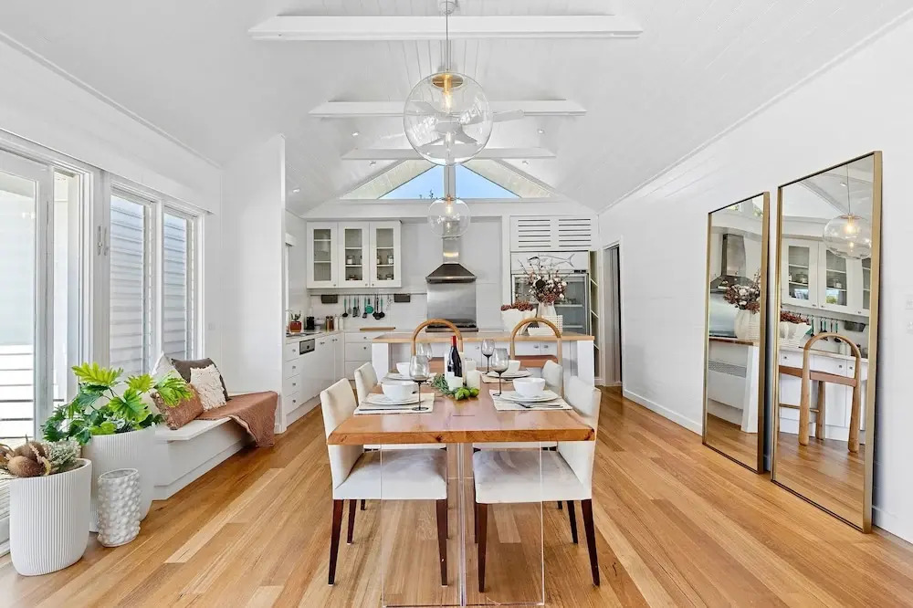 Luxury Cottage With Pool In Perfect Location