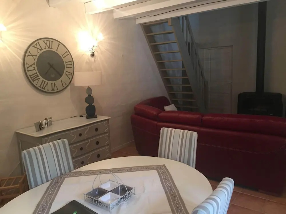 Holiday Home Montaigu-de-Quercy Lake