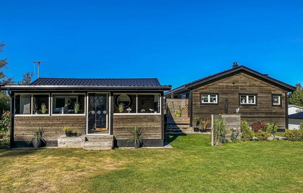 5 Bedroom Stunning Home In Mellbystrand