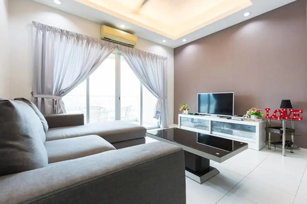 Sky Holiday Home - Golf View