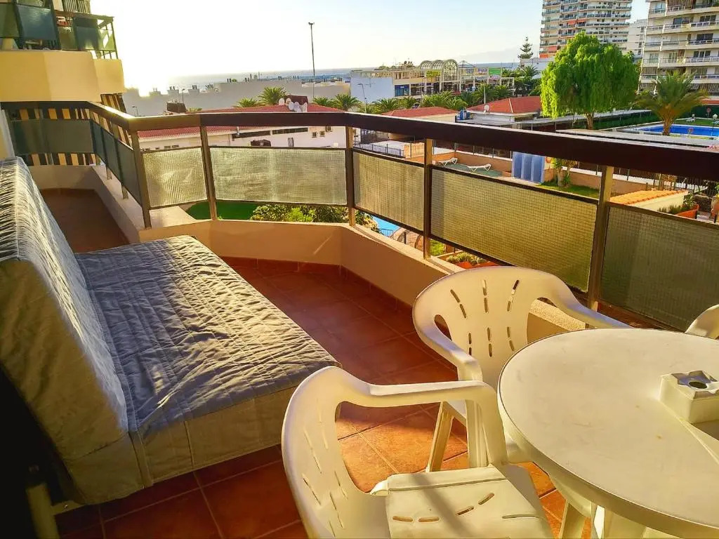 2 bedrooms sea view apartament 100 meters from ocean