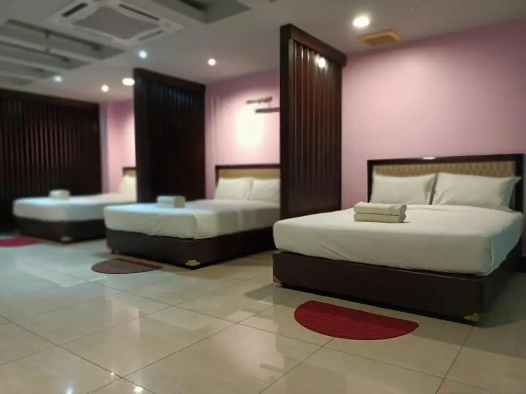 Hotel Sri Sutra PJ 222