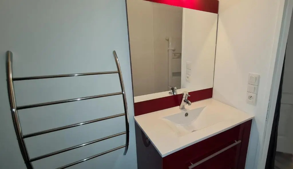 Appartement Le Mauriac Véranda plein sud 6 personnes