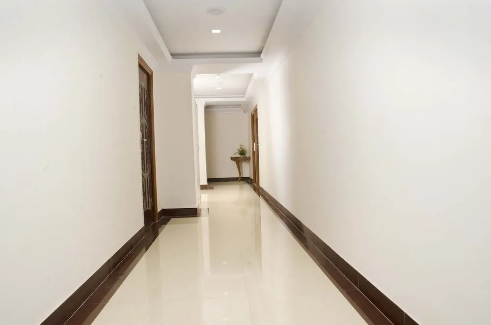 Hotel Thames International