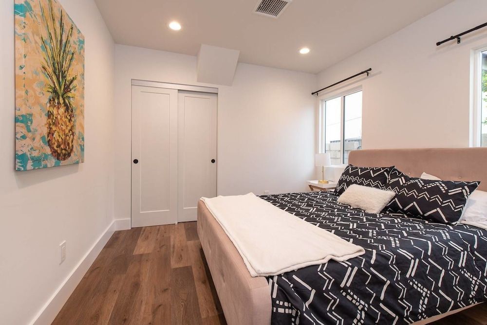 Newly Remodeled 3 BDR House Near Dodgers Stadium