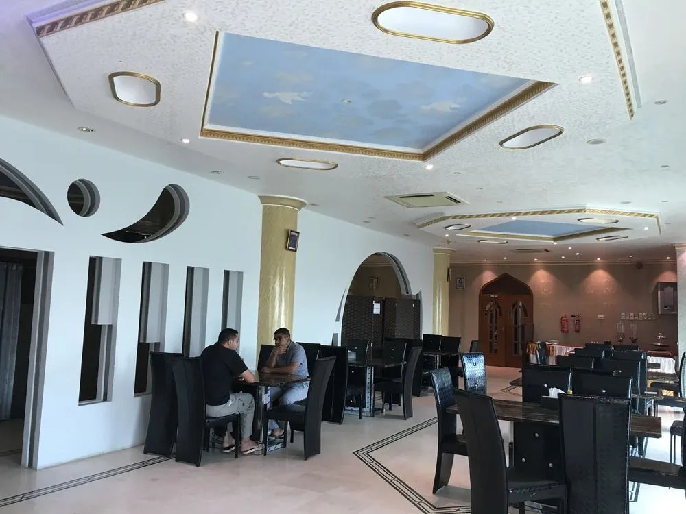 Safari Hotel