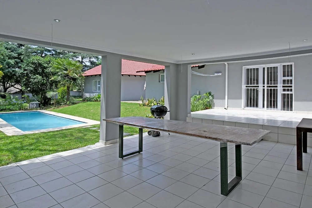 Zwelakho Luxury  furnished apartments
