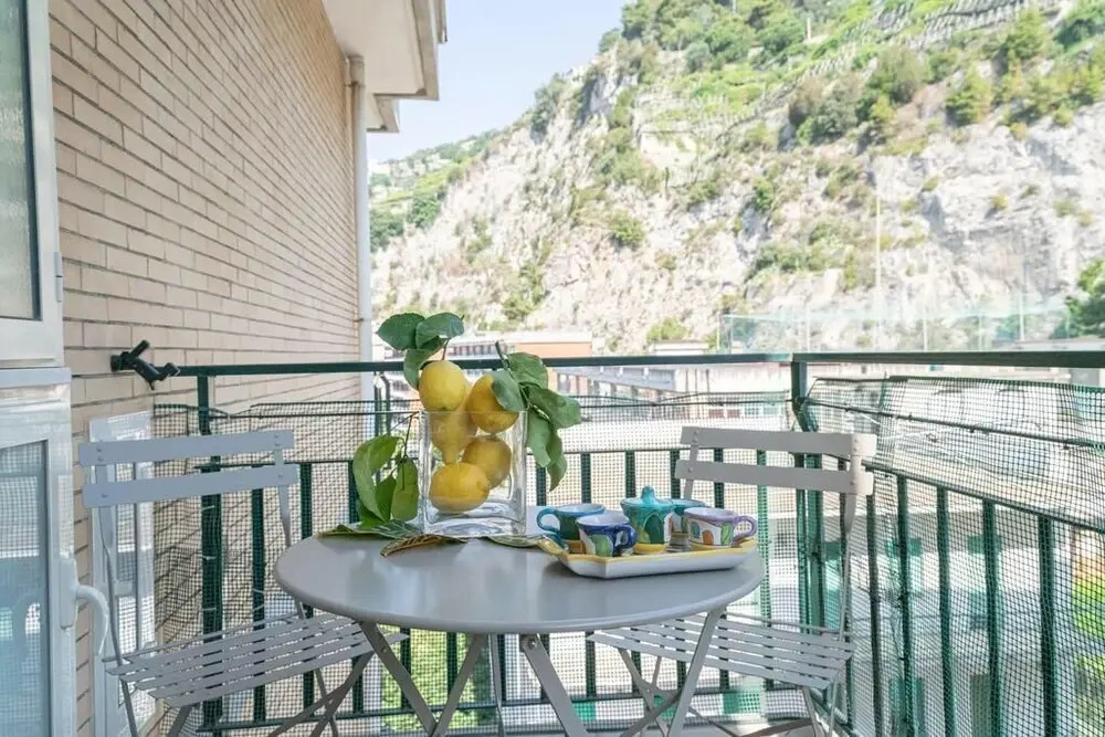 Maison Jolie Bright Apartment