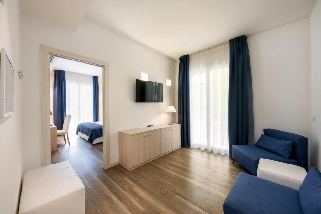 International Beach Hotel