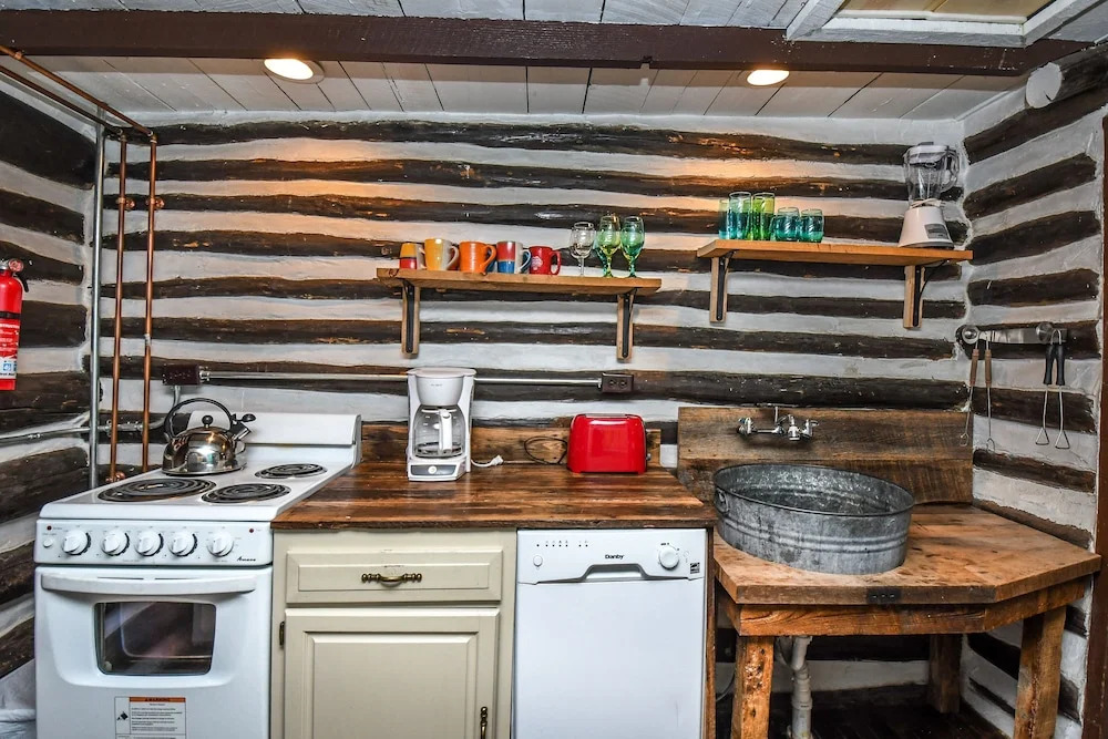 Apple Cottage 2 Bedroom House