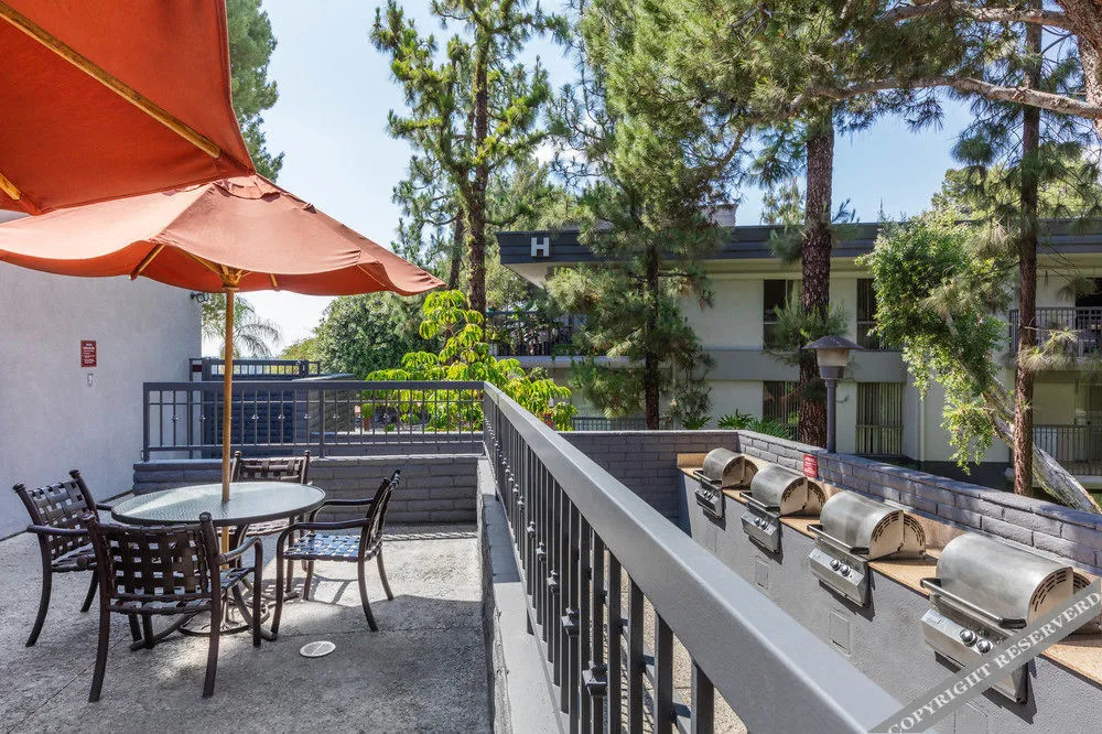 Toluca Hills Apartments By Avalon