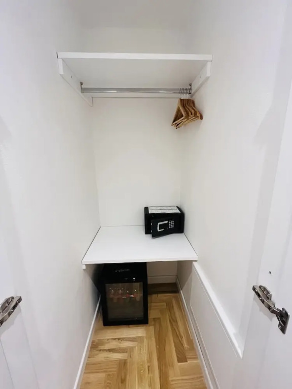 Marina Boutique Rooms