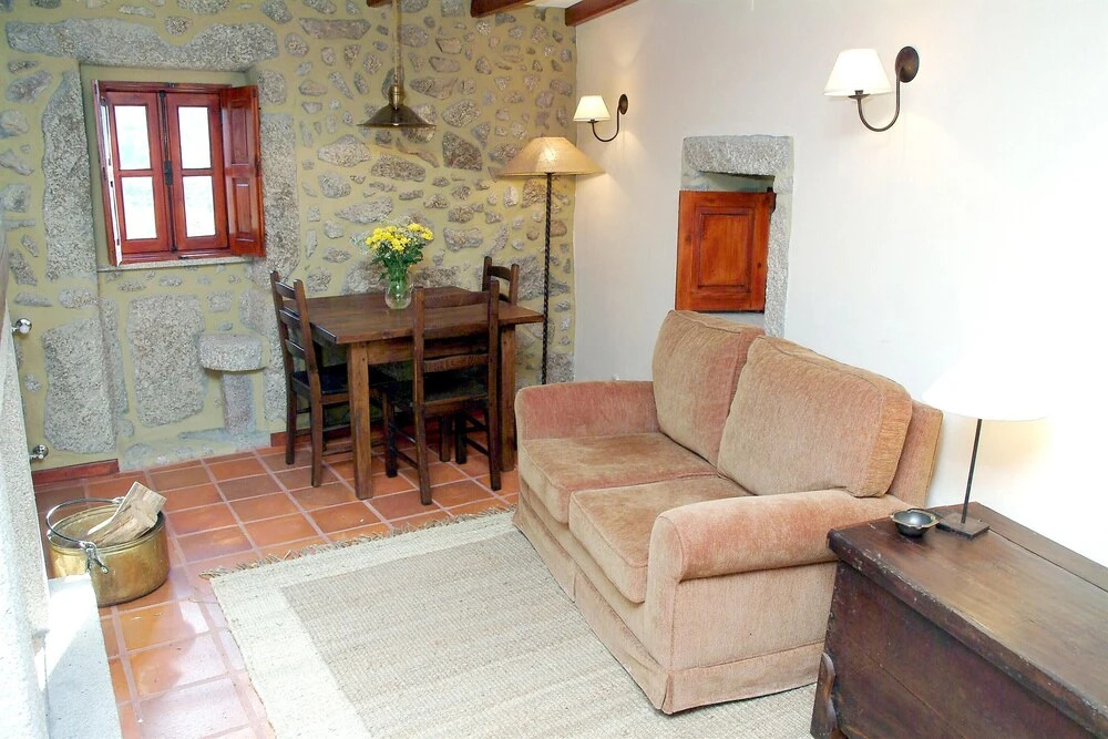 House With one Bedroom in Gouveia, With Wonderful Mountain View Near the Beach