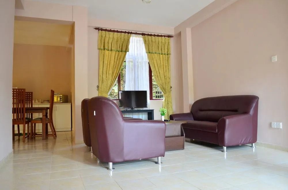 Hw Holiday Resort