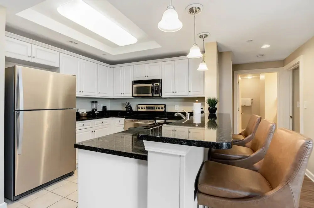 Ocean View 3 Bedroom Unit #1607 Royale Palms 3 Condo