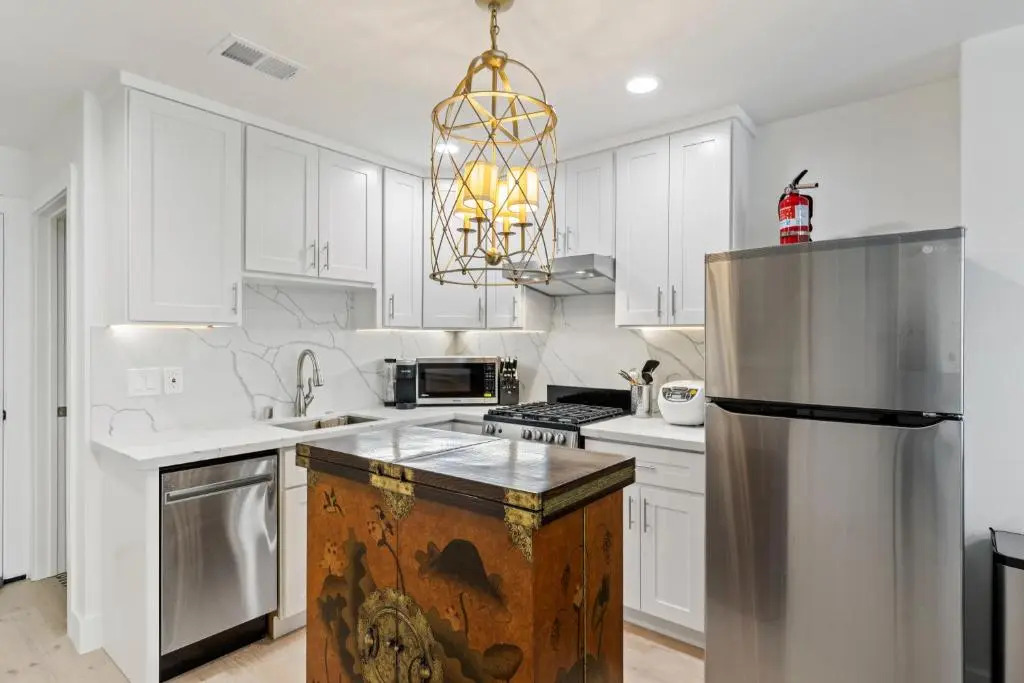SF Newly Remodeled Charming 2bd With 100% Walking Score