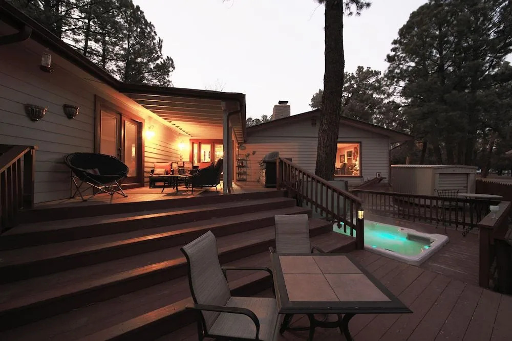 Ruidoso Pines