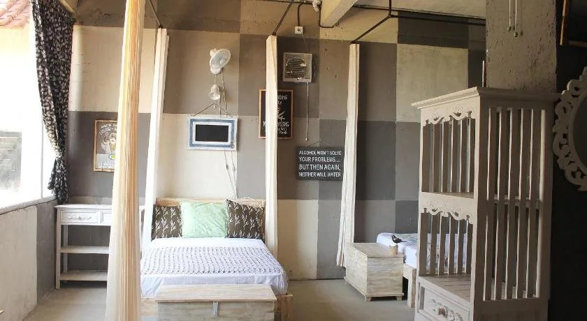 Barn N Bunk