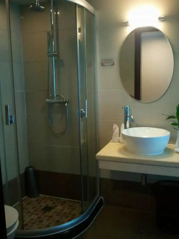 Chengdu Lu Tian Hua Hotel