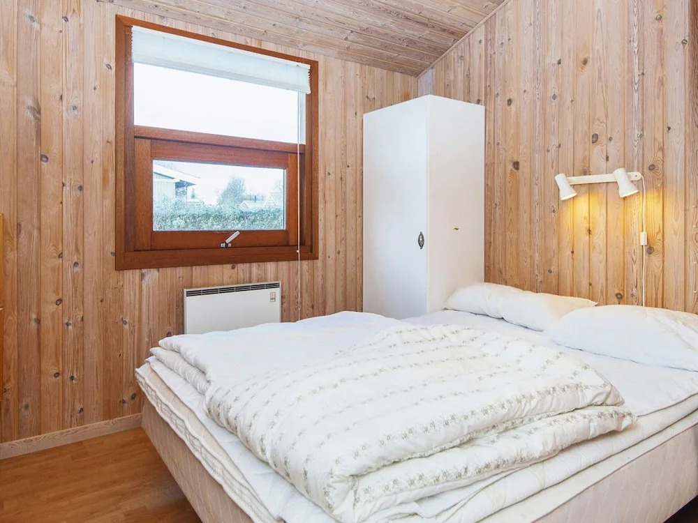 Secluded Retreat with Sauna