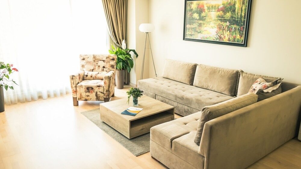 Capitоl Suites & Apartments
