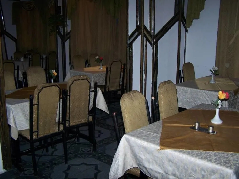 Eiffel Hotel Hurghada