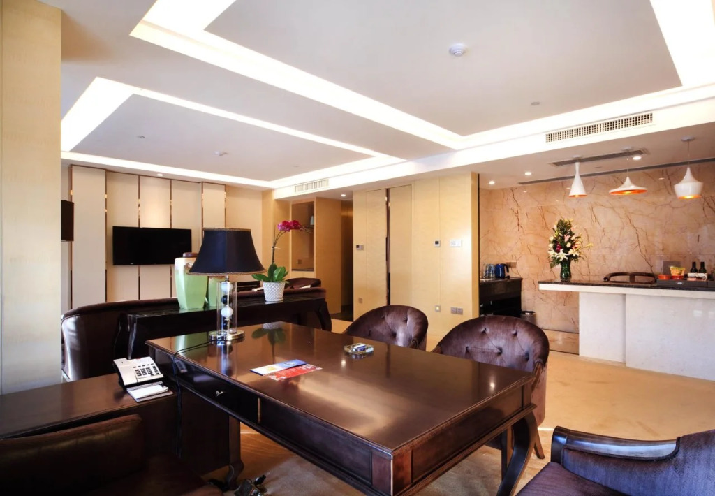 Days Hotel Wenyi Anhui