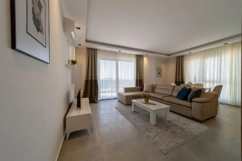 Modern Apartment With Shared Sauna in Alanya