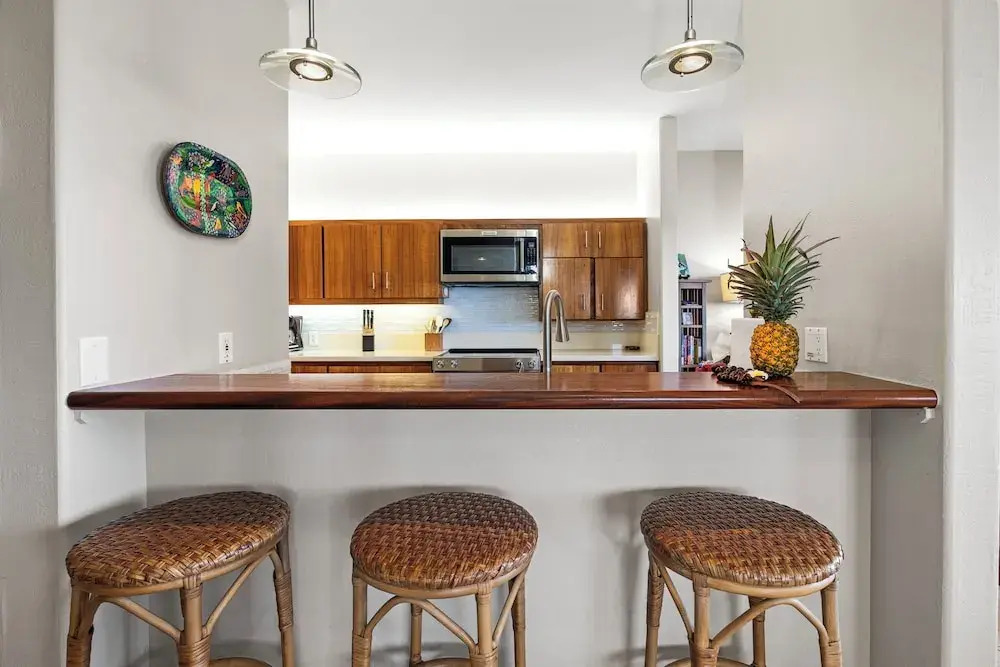 Oceanfront Kanaloa Condo - Pools, Hot Tubs & Sunset Views- Vrkcv