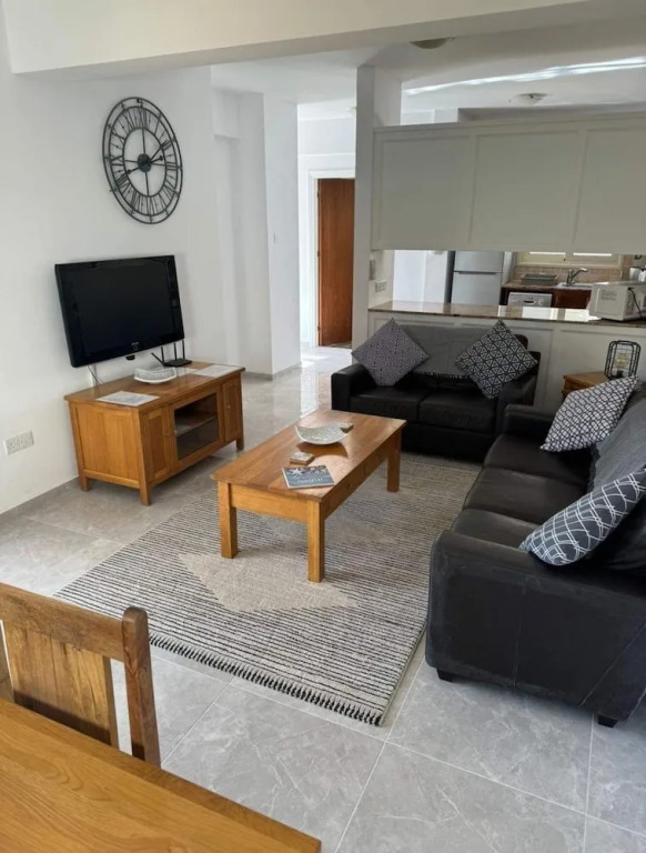 Stunning 3-bed Villa in Peyia