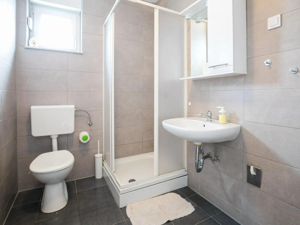 Scenic Apartment in Novalja near Trg Loža & Zrče Beach
