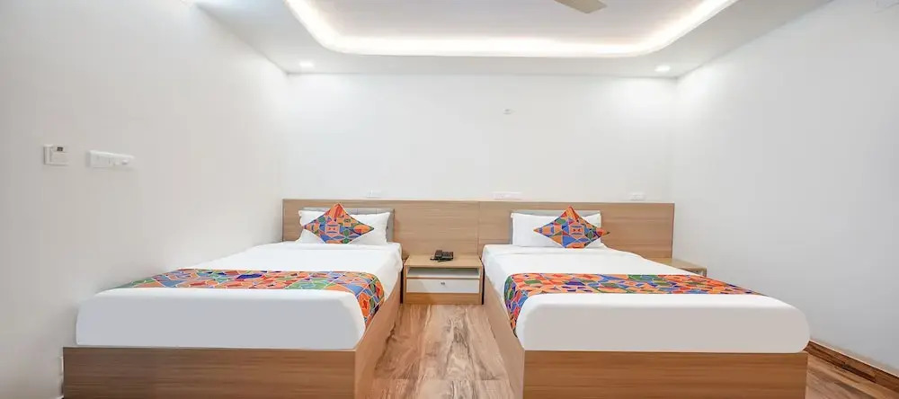 FabHotel Vasatiya & Suites