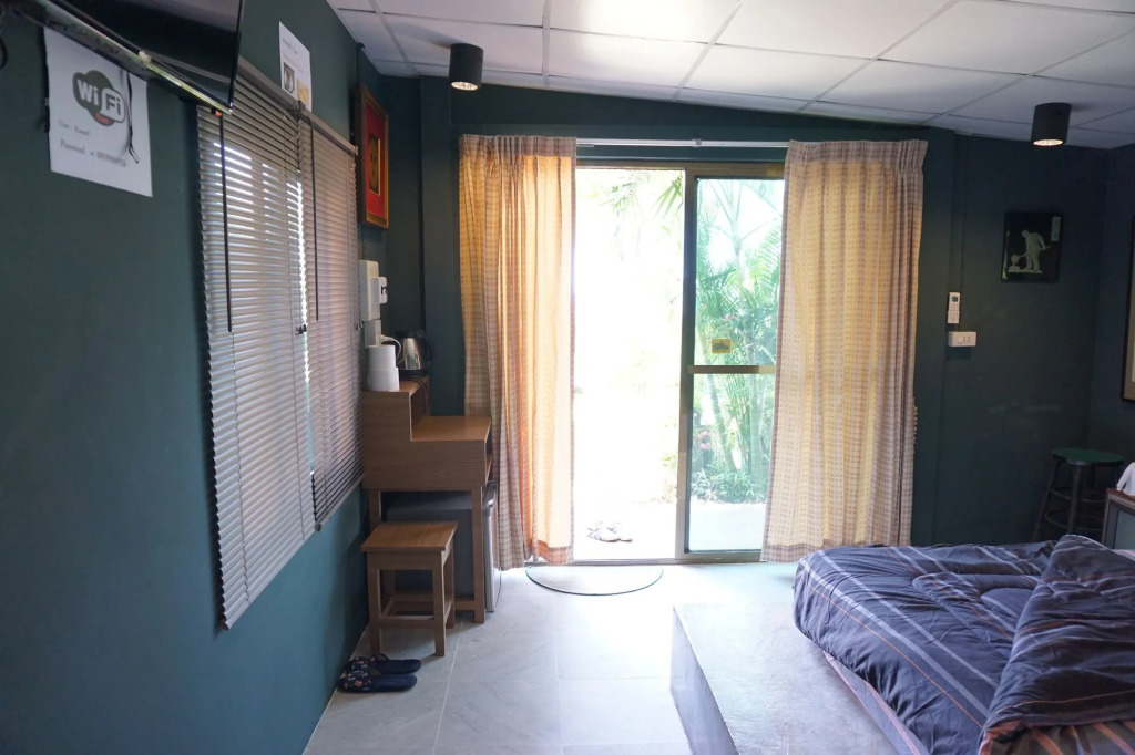 Room 9 Hometel