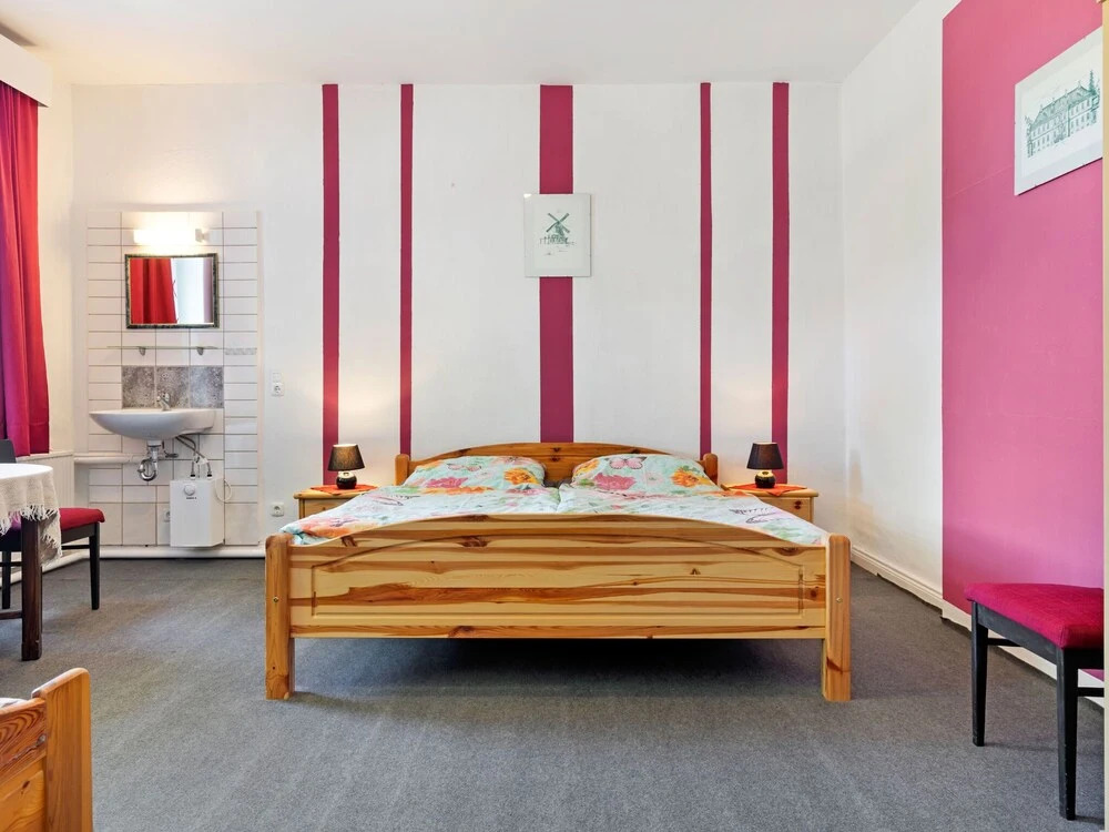 Alluring Apartment in Klein Pravtshagen With Garden