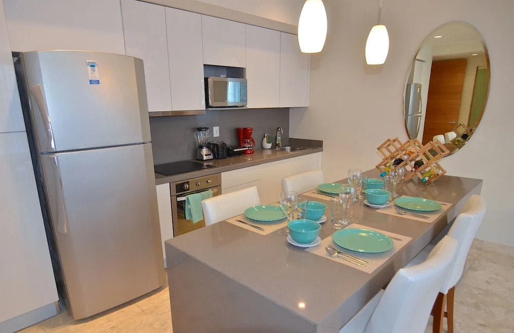 Anah Suites by Las Flores Vacation Rentals